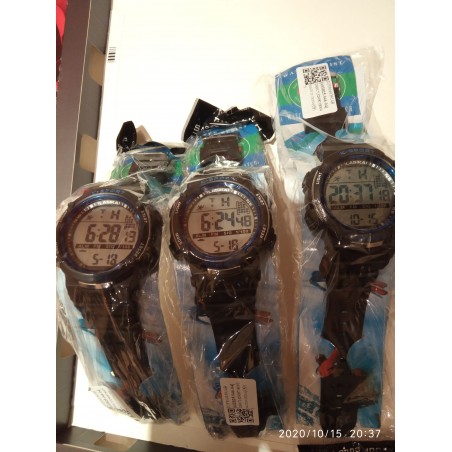 Monitoiminen valoisa vedenpitävä urheilukello