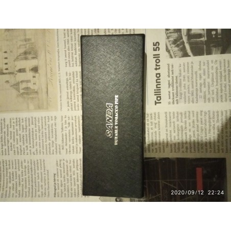 Ny snygg mini-tobakspipa och tobakspåse