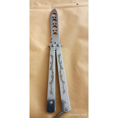 liblika nuga, liblika treeneri