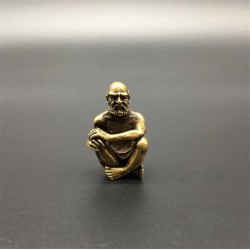 Chinese Brass Carved Patriarch Damour Bodhidharma Sitting Posture Exquisite Small Statues